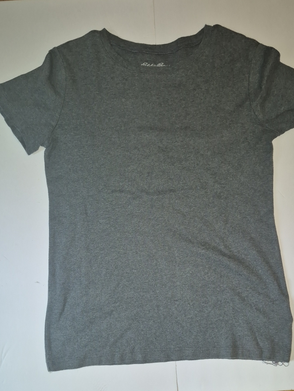 Eddie Bauer Men's Medium Heather Gray Short-Sleeve Crewneck Tee